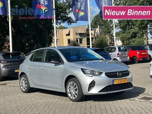 Grijs, metallic lak Gebruikt 2023 Opel Corsa-e Hatchback | € 14.845 (Super prijs) - Afbeelding 1/2