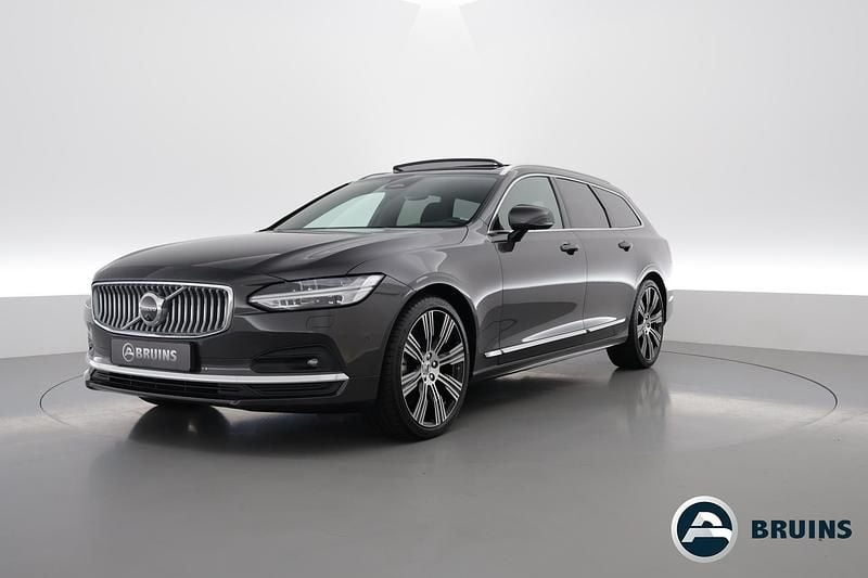 Grijs Gebruikt 2023 Volvo V90 Ultimate Stationwagen | € 54.900 (Goede deal) - Afbeelding 1/4