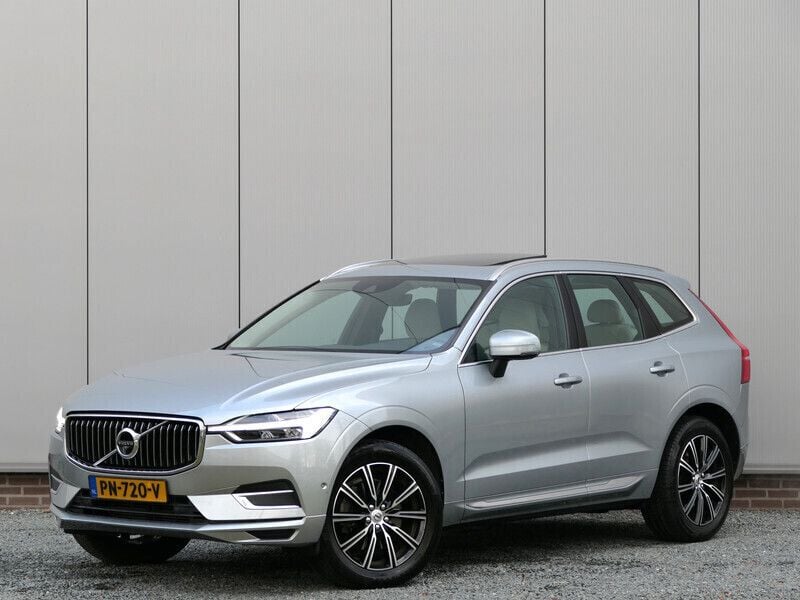 Grijs Gebruikt 2017 Volvo XC60 Inscription SUV | € 31.999 (Goede deal) - Afbeelding 1/4