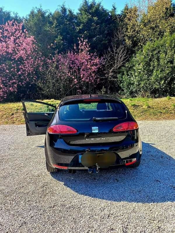 Occasion Seat Leon 125 PK (91 kW) 2008 Zwart MPV