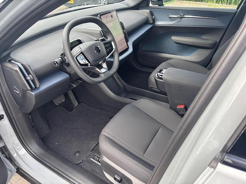 Nieuw Volvo EX30 CC Performance 314 kW (428 PK) 2025 Grijs SUV