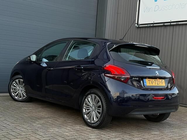 Occasion Peugeot 208 Signature Sky 83 PK (61 kW) 2018 Blauw Hatchback