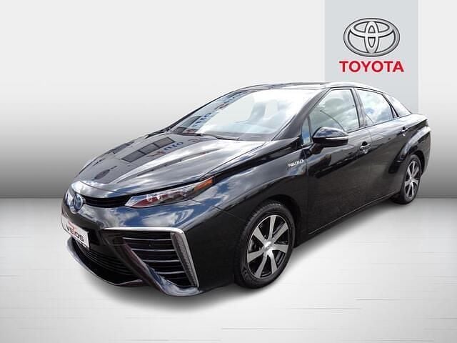 Zwart Occasion 2016 Toyota Mirai Executive Sedan | € 17.500 (Duur) - Afbeelding 1/4