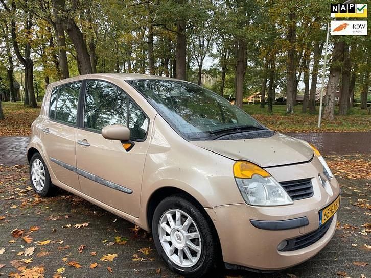 Occasion 2005 Renault Modus Luxe MPV | € 2.300 (Goede deal) - Afbeelding 1/4
