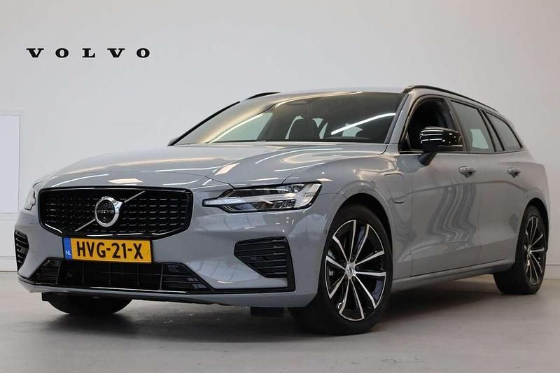Occasion Volvo V60 Plus 349 PK (256 kW) 2025 Grijs Stationwagen