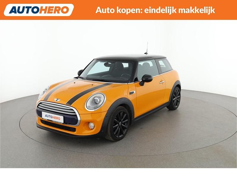 Oranje Occasion 2015 Mini Cooper Business Hatchback | € 11.949 (Super prijs) - Afbeelding 1/4