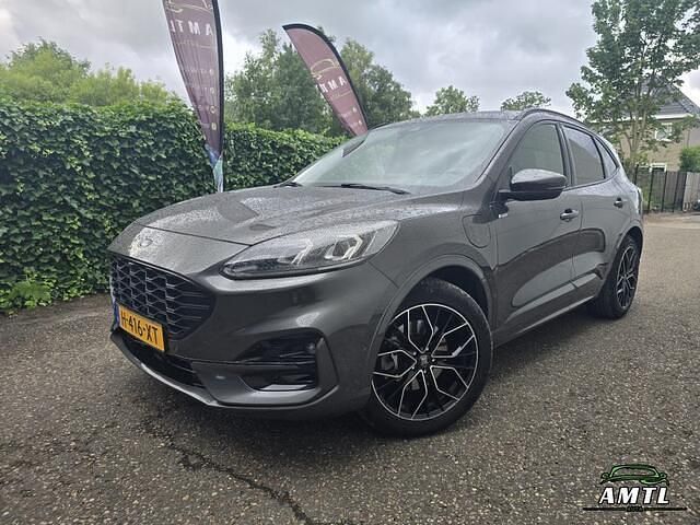 Grijs Gebruikt 2020 Ford Kuga ST-Line X SUV | € 21.900 - Afbeelding 1/4