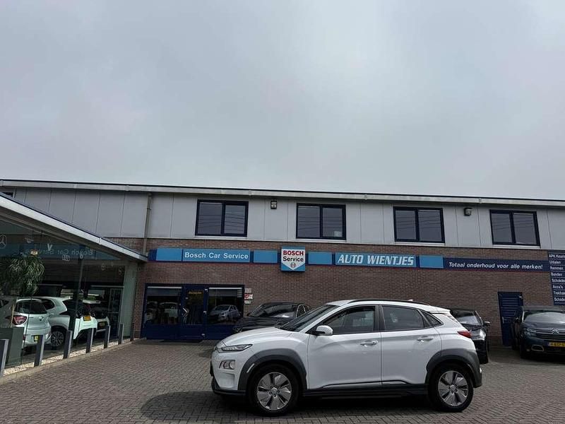 Wit Gebruikt 2020 Hyundai Kona Comfort SUV | € 17.450 (Super prijs) - Afbeelding 1/4