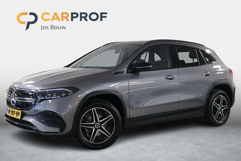 Grijs Occasion 2021 Mercedes EQA250 Business SUV | € 25.425 (Eerlijke prijs) - Afbeelding 1/4