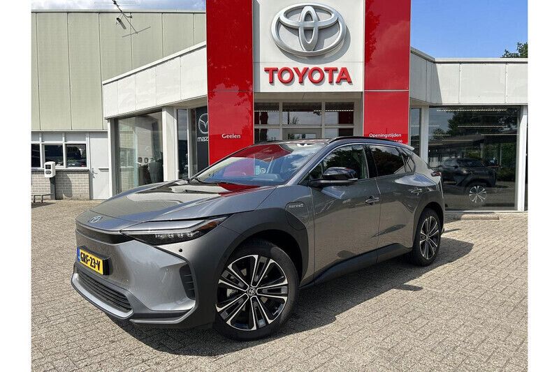 Gebruikt 2024 Toyota bZ4X Premium SUV | € 49.945 - Afbeelding 1/1