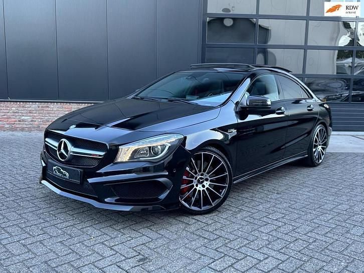 Zwart Gebruikt 2014 Mercedes CLA45 AMG AMG Sedan | € 25.950 (Iets duurder) - Afbeelding 1/4