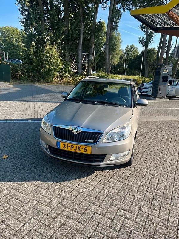 Gebruikt 2011 Skoda Fabia Stationwagen | € 1.550 (Goede deal) - Afbeelding 1/4