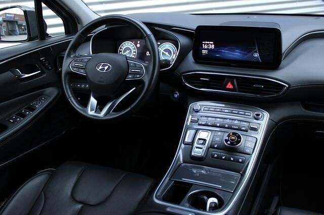 Occasion Hyundai Santa Fe Premium 265 PK (194 kW) 2023 Magnetic force (grijs metallic) SUV