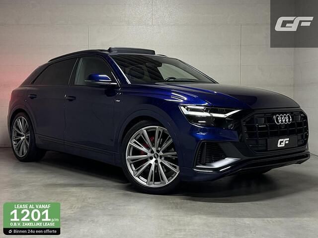 Blauw Gebruikt 2022 Audi Q8 Black Edition SUV | € 74.950 - Afbeelding 1/4