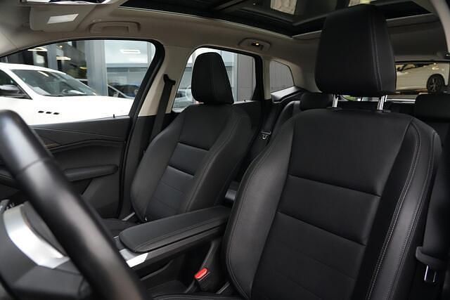 Occasion BMW 218 Basis 136 PK (100 kW) 2022 Wit (metallic) Stationwagen