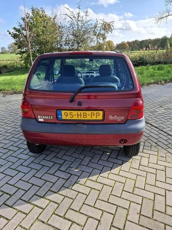 Gebruikt 2001 Renault Twingo Hatchback | € 1.500 (Eerlijke prijs) - Afbeelding 1/4