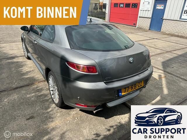 Occasion Alfa Romeo GT 166 PK (122 kW) 2005 Grijs Coupé