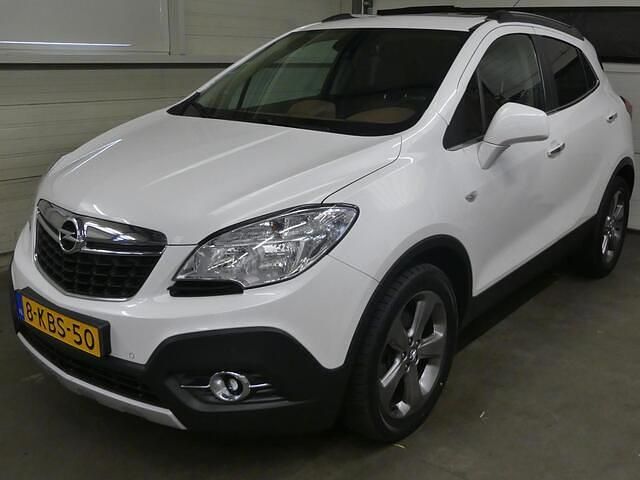 Wit Gebruikt 2013 Opel Mokka Cosmo SUV | € 7.445 (Eerlijke prijs) - Afbeelding 1/4