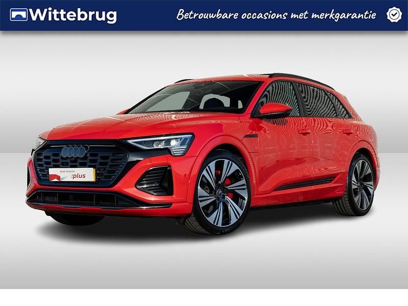 Rood Occasion 2023 Audi Q8 e-tron SUV | € 54.950 (Super prijs) - Afbeelding 1/4