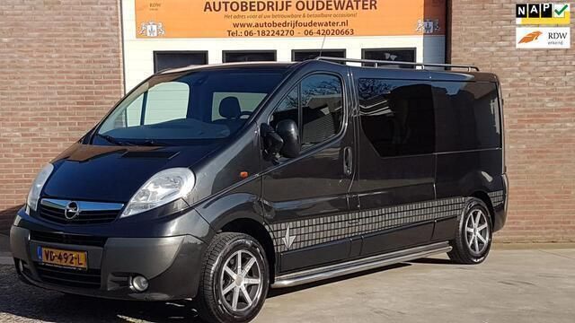 Zwart Gebruikt 2013 Opel Vivaro Van | € 11.995 - Afbeelding 1/4