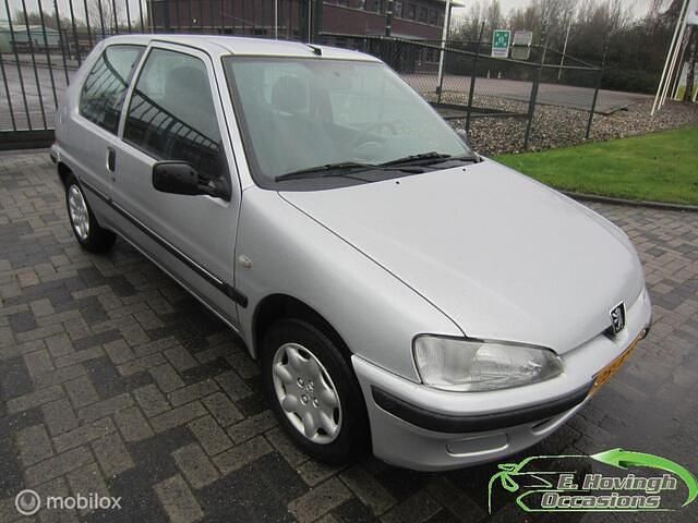 Occasion Peugeot 106 60 PK (44 kW) 2002 Grijs Hatchback