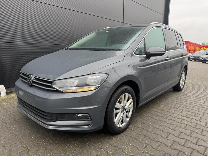 Occasion VW Touran Highline 150 PK (110 kW) 2021 Grijs MPV