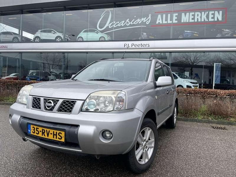 Grijs Occasion 2005 Nissan X-Trail Comfort SUV | € 1.800 (Eerlijke prijs) - Afbeelding 1/4