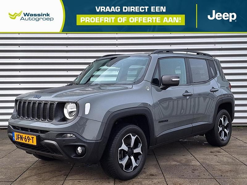 Grijs Occasion 2022 Jeep Renegade Trailhawk SUV | € 24.900 (Eerlijke prijs) - Afbeelding 1/4