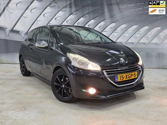 Zwart Gebruikt 2012 Peugeot 208 Allure Hatchback | € 5.995 (Iets duurder) - Afbeelding 1/3