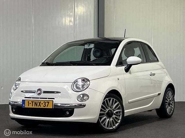 Wit Gebruikt 2014 Fiat 500 Lounge Hatchback | € 6.445 (Eerlijke prijs) - Afbeelding 1/3
