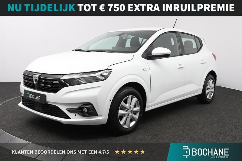 Wit Gebruikt 2023 Dacia Sandero Comfort Hatchback | € 16.195 (Goede deal) - Afbeelding 1/4