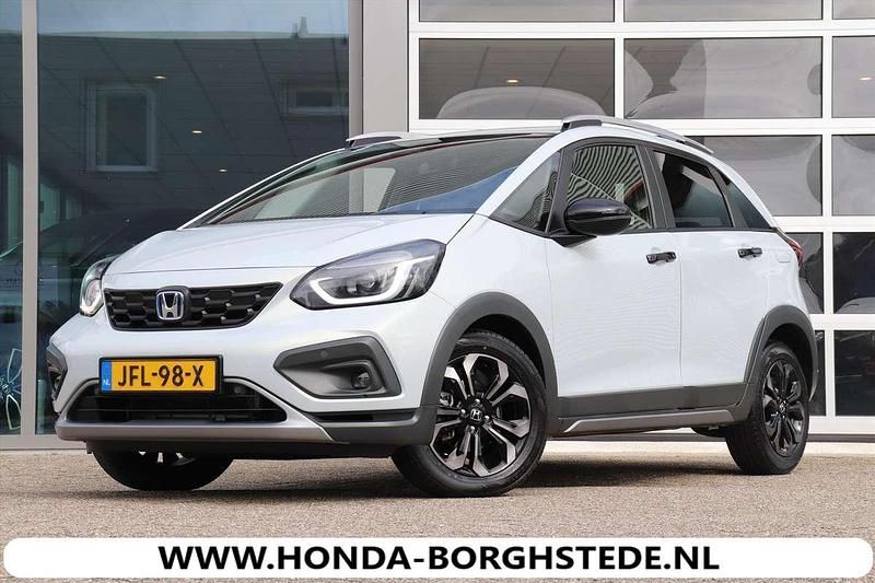 Wit Occasion 2023 Honda Jazz Hybrid Hatchback | € 26.900 (Eerlijke prijs) - Afbeelding 1/4