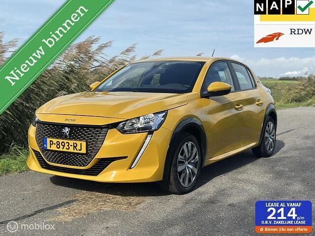 Geel Gebruikt 2021 Peugeot e-208 Allure Hatchback | € 13.248 (Super prijs) - Afbeelding 1/4