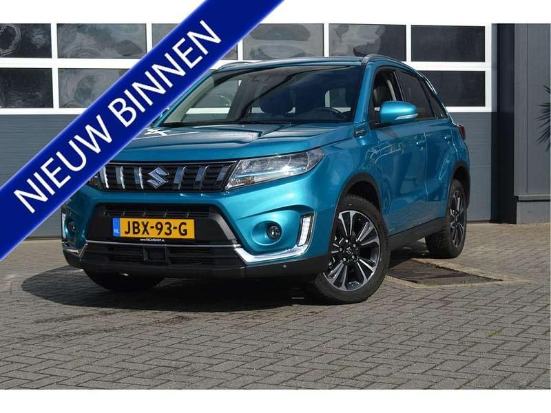 Blauw Gebruikt 2021 Suzuki Vitara Style SUV | € 21.900 (Goede deal) - Afbeelding 1/4