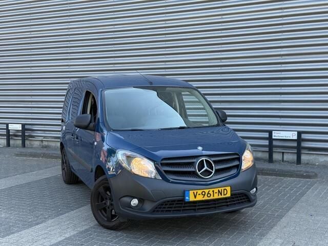 Blauw Gebruikt 2018 Mercedes Citan 108 Van | € 4.495 (Eerlijke prijs) - Afbeelding 1/4