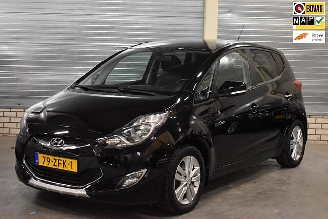 Zwart Gebruikt 2012 Hyundai ix20 Hatchback | € 7.950 (Eerlijke prijs) - Afbeelding 1/4