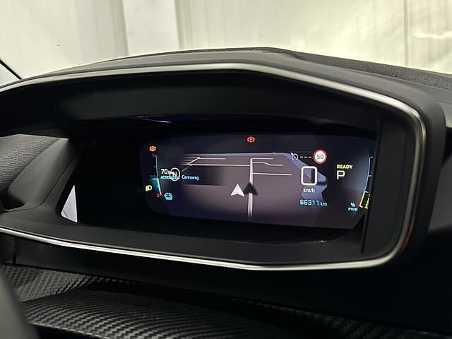 Occasion Peugeot e-2008 Allure 100 kW (136 PK) 2020 Wit SUV