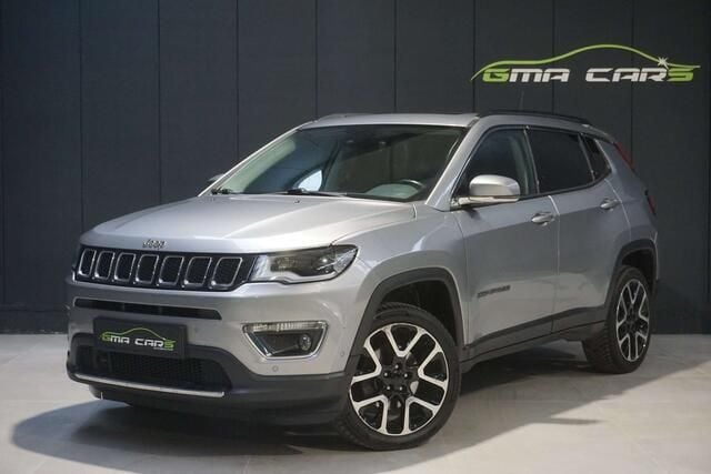 Grijs Occasion 2020 Jeep Compass Limited SUV | € 16.999 - Afbeelding 1/4