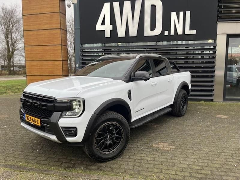 Wit Occasion 2023 Ford Ranger Pickup | € 63.900 - Afbeelding 1/4