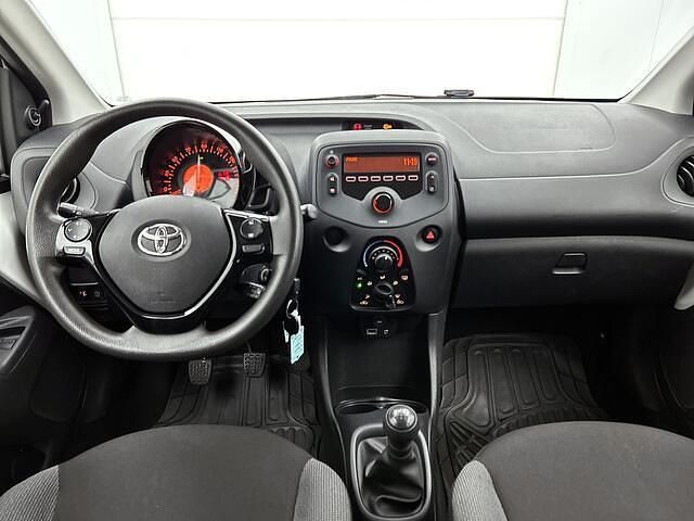 Occasion Toyota Aygo 69 PK (50 kW) 2018 Wit Hatchback