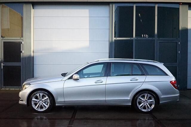 Zilver Occasion 2014 Mercedes C200 Avantgarde Stationwagen | € 15.900 (Goede deal) - Afbeelding 1/4
