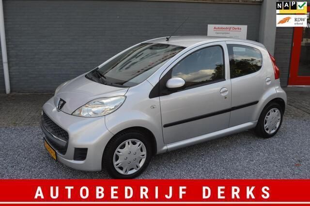 Grijs Gebruikt 2009 Peugeot 107 Hatchback | € 2.950 (Eerlijke prijs) - Afbeelding 1/4