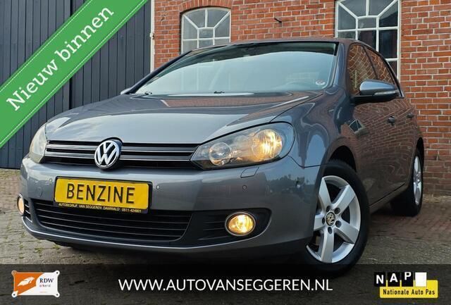 Grijs Gebruikt 2010 VW Golf VI Comfortline Hatchback | € 6.650 (Eerlijke prijs) - Afbeelding 1/4