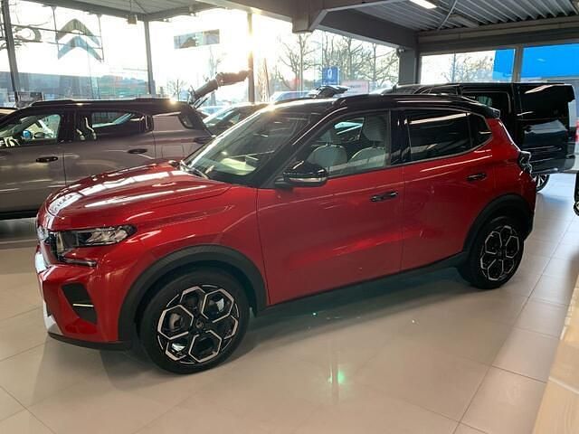 Occasion Citroën C3 PureTech 101 PK (74 kW) 2024 Rood Hatchback