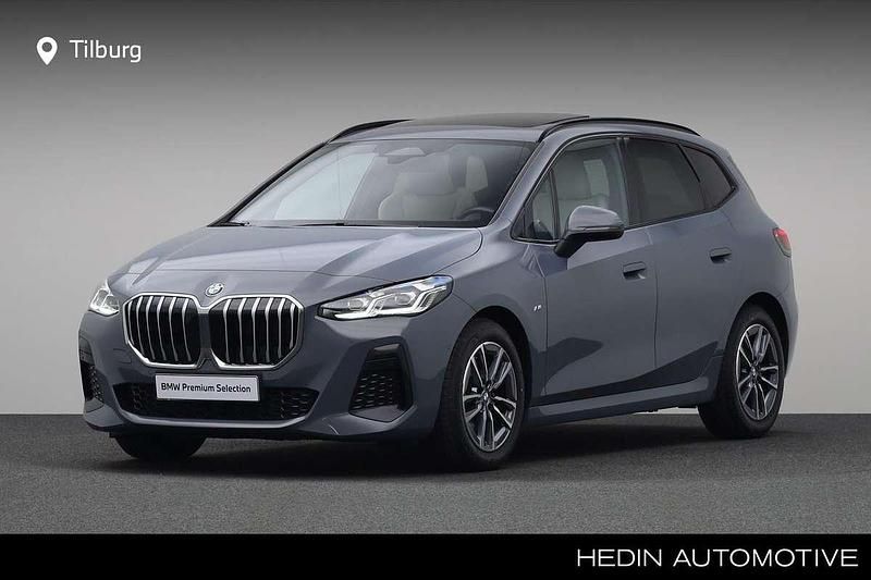 Grijs Gebruikt 2022 BMW 220 Active Tourer Comfort Edition MPV | € 35.880 - Afbeelding 1/4
