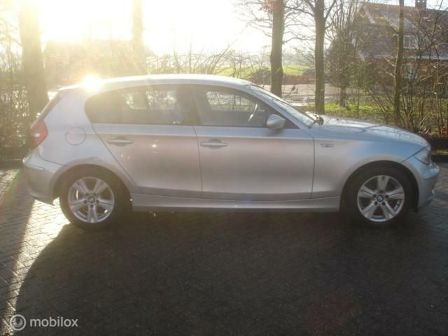 Occasion BMW 116 122 PK (89 kW) 2009 Grijs Hatchback