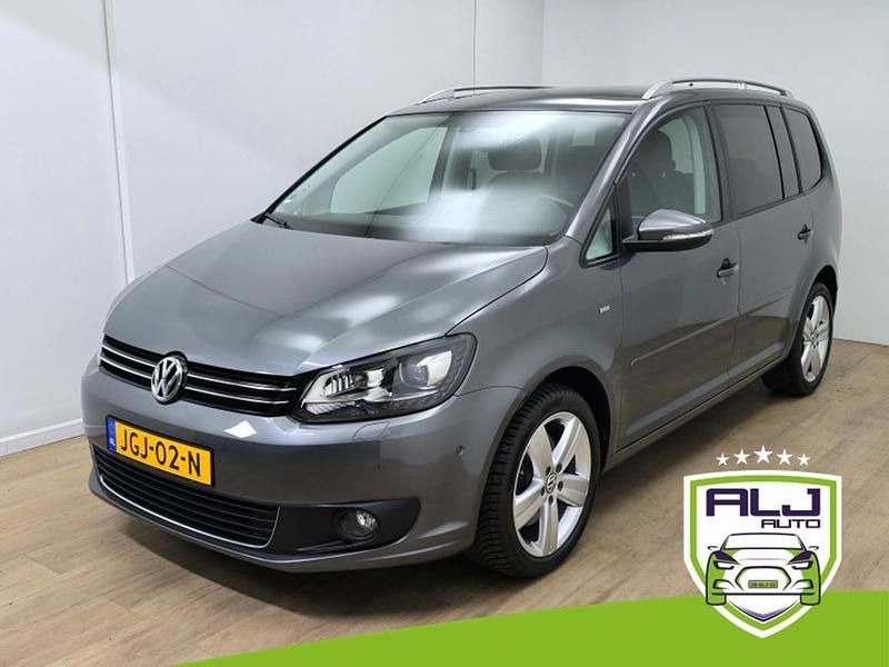 Mpv Gebruikt 2015 VW Touran Comfortline MPV | € 14.994 (Goede deal) - Afbeelding 1/4