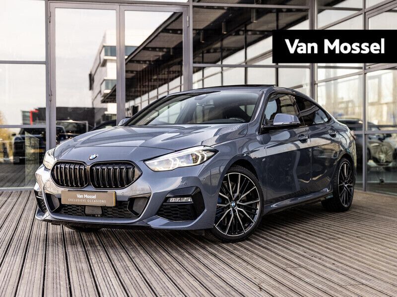 Grijs Gebruikt 2021 BMW 220 Executive Coupé | € 32.900 (Eerlijke prijs) - Afbeelding 1/4