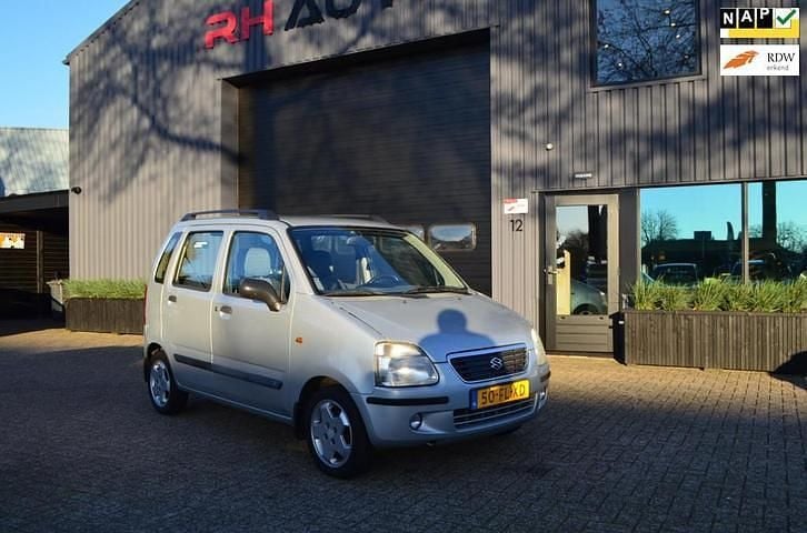 Grijs Occasion 2000 Suzuki Wagon R+ MPV | € 1.450 (Eerlijke prijs) - Afbeelding 1/4
