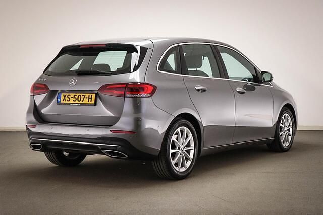 Occasion Mercedes B200 Premium 163 PK (119 kW) 2019 Grijs MPV
